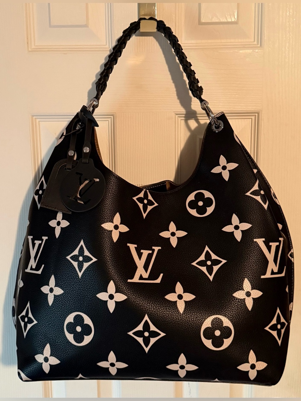Fashionable Black and Cream Monogram Top-Handle Hobo